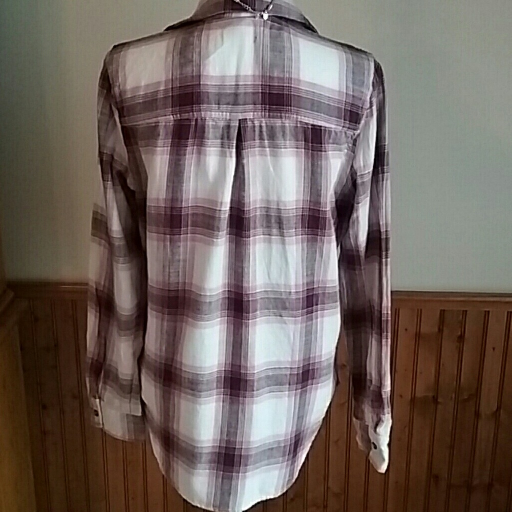 Pink/Purple Aeropostale Plaid Top size Large - Picture 5 of 7